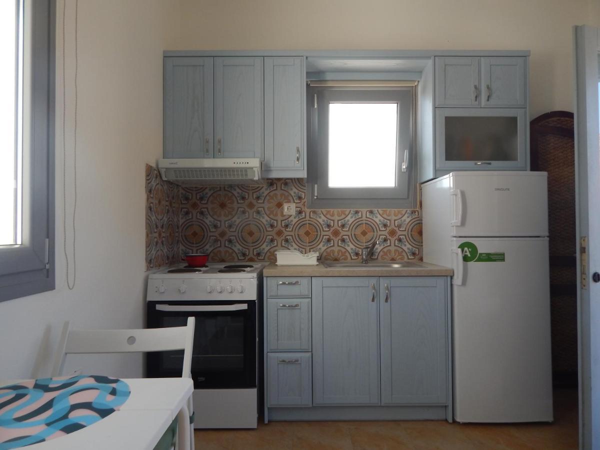 Armonia Studios, Apartments & Villa Микри Вигла Екстериор снимка