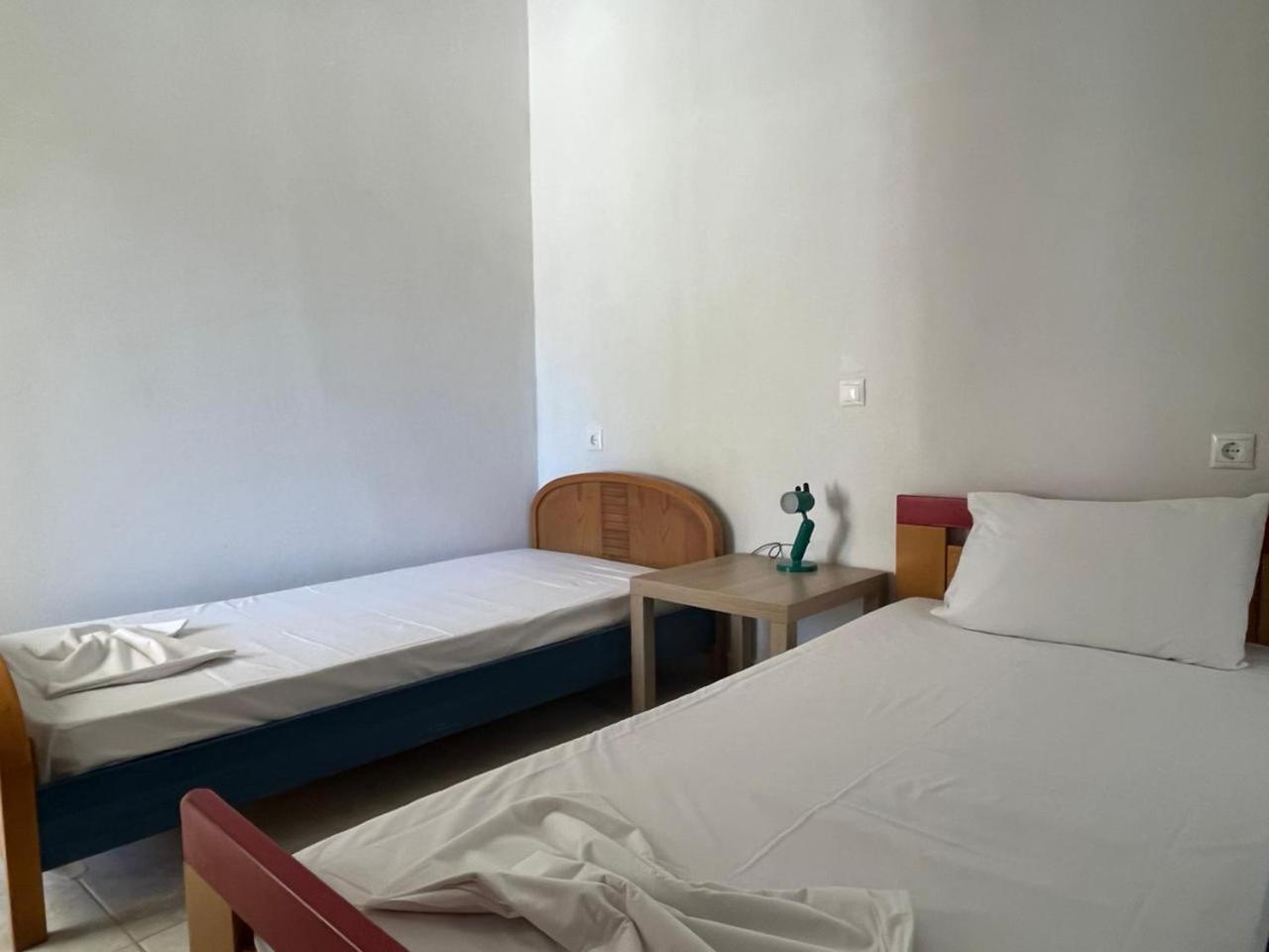Armonia Studios, Apartments & Villa Микри Вигла Екстериор снимка