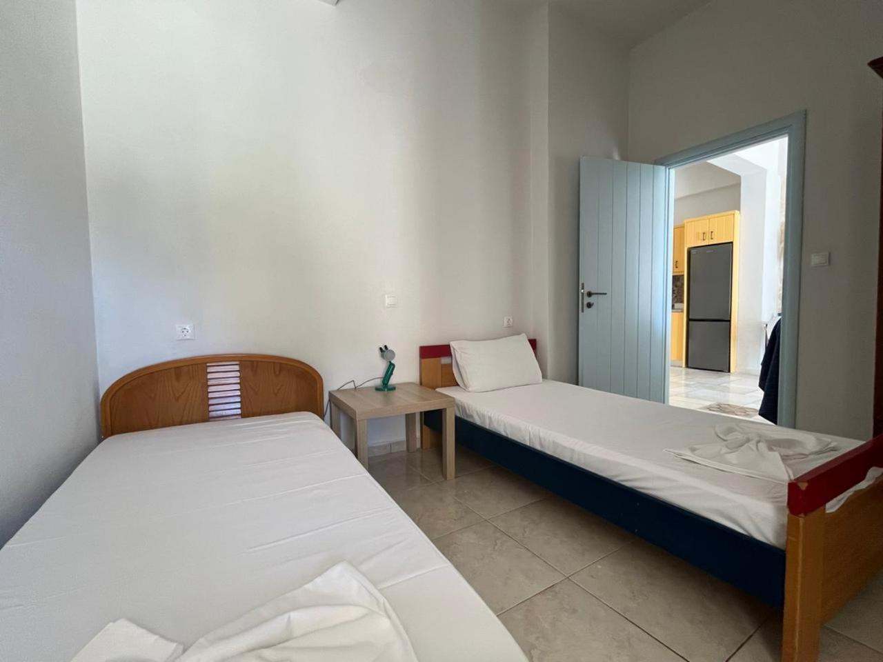 Armonia Studios, Apartments & Villa Микри Вигла Екстериор снимка